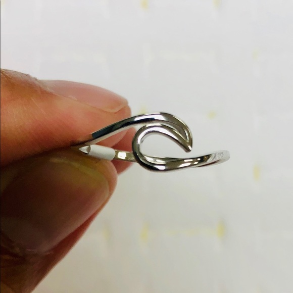 Sterling Silver 925 Wave Ring - Picture 2 of 5